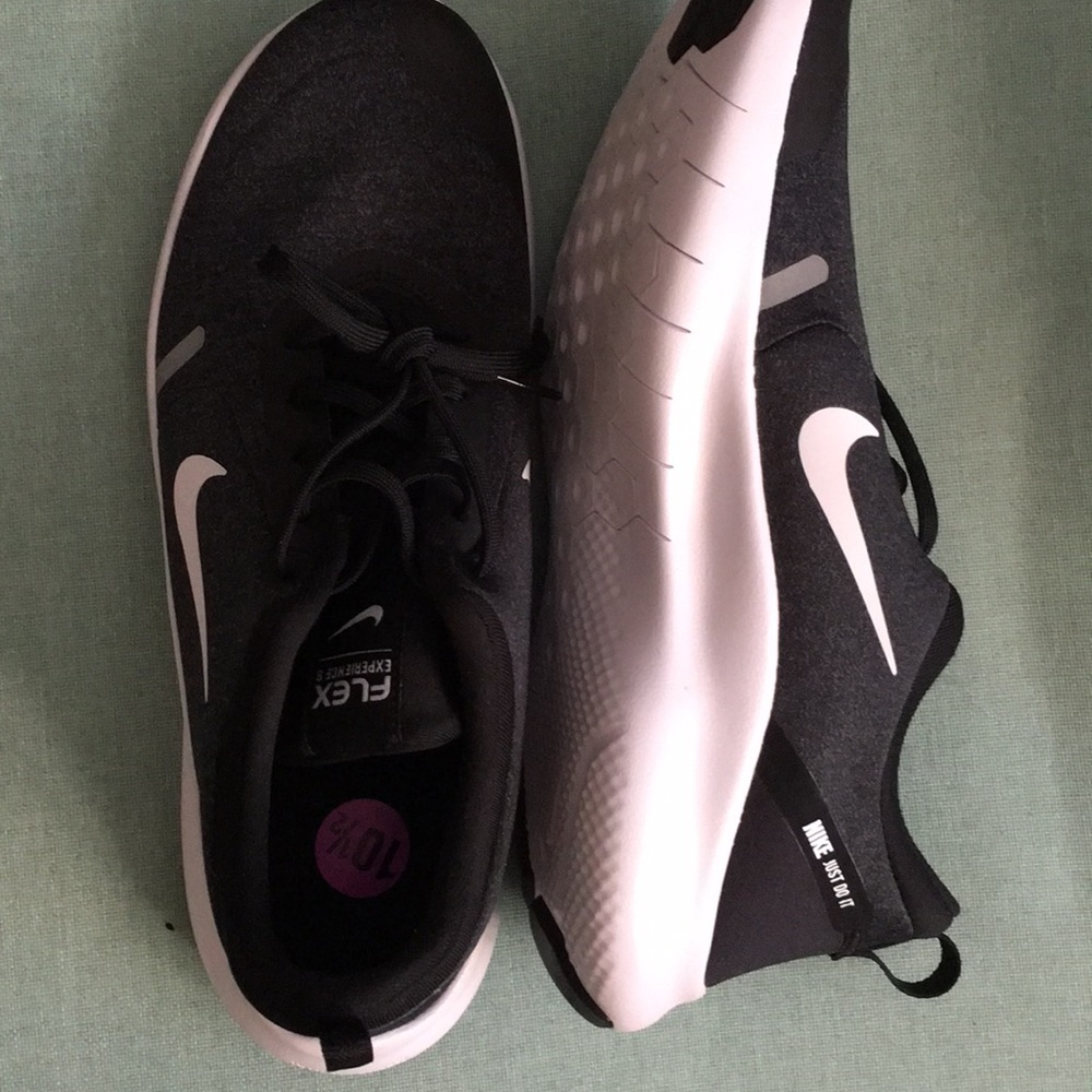 women’s flex experience 8 shoes